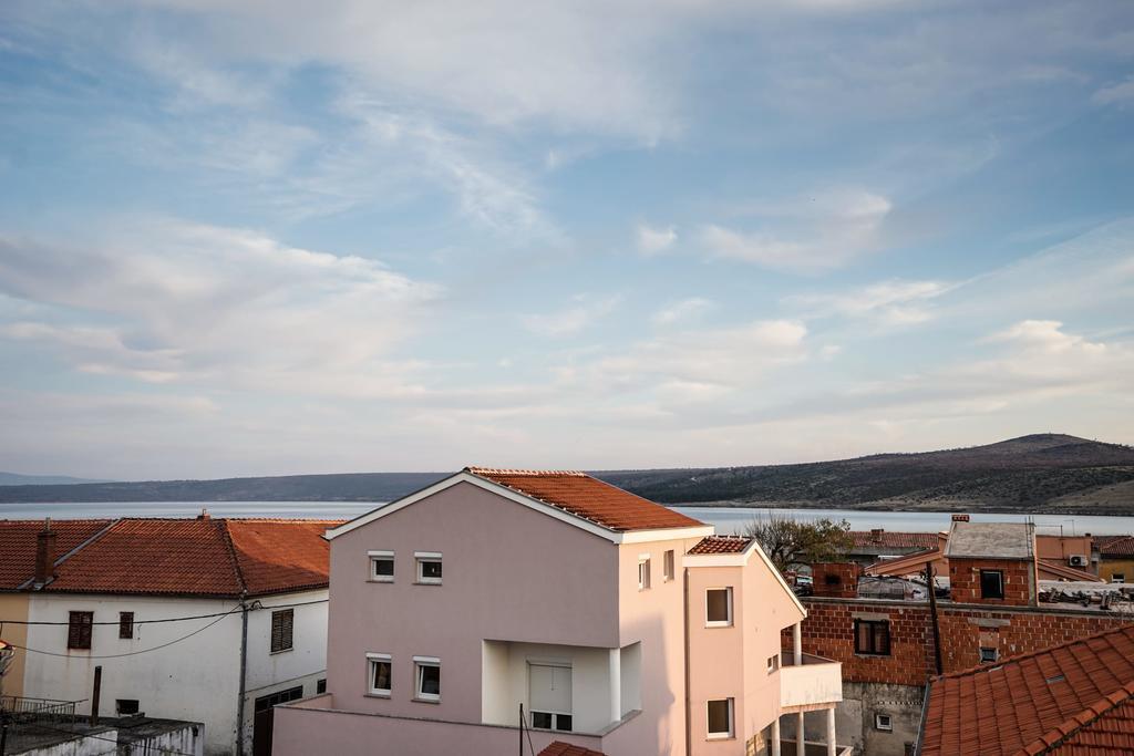 Apartman Lucia Posedarje Εξωτερικό φωτογραφία